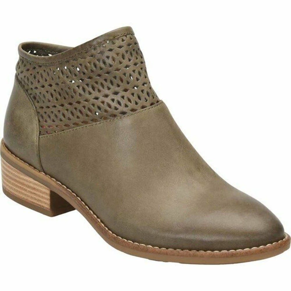 Comfortiva Women's Cailean Leather Round Toe Ankle Bootie, Olive, Size 6.5 Wide